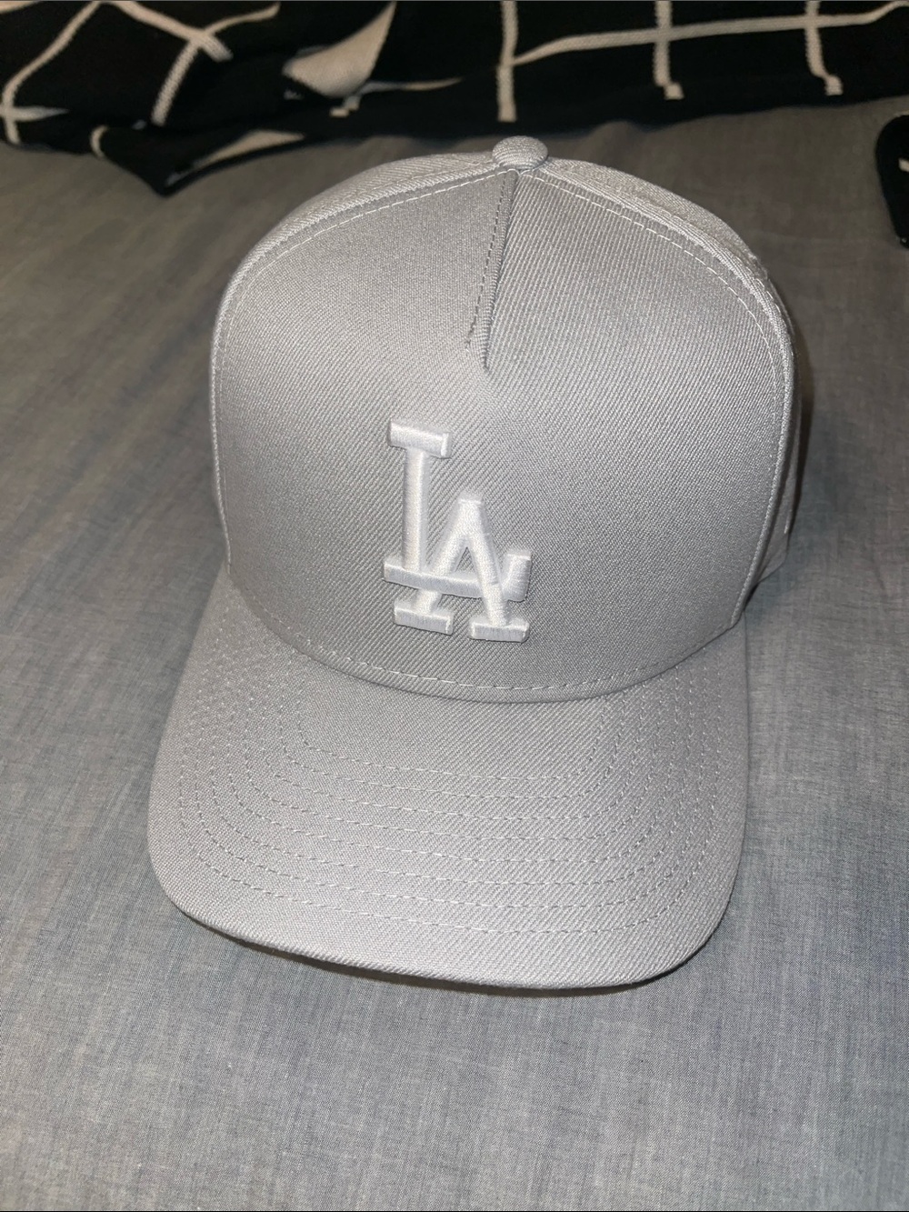 New Era Adjustable Light Gray LA Dodgers Baseball Cap